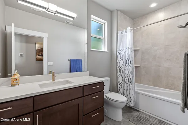 $1,200,000 | 838 North Government Way, Coeur D'Alene, ID 83814