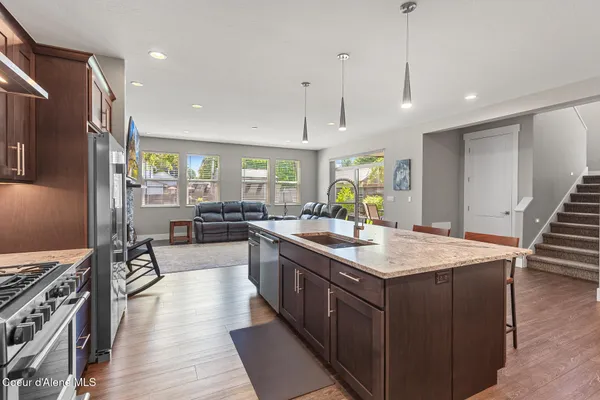 $1,200,000 | 838 North Government Way, Coeur D'Alene, ID 83814