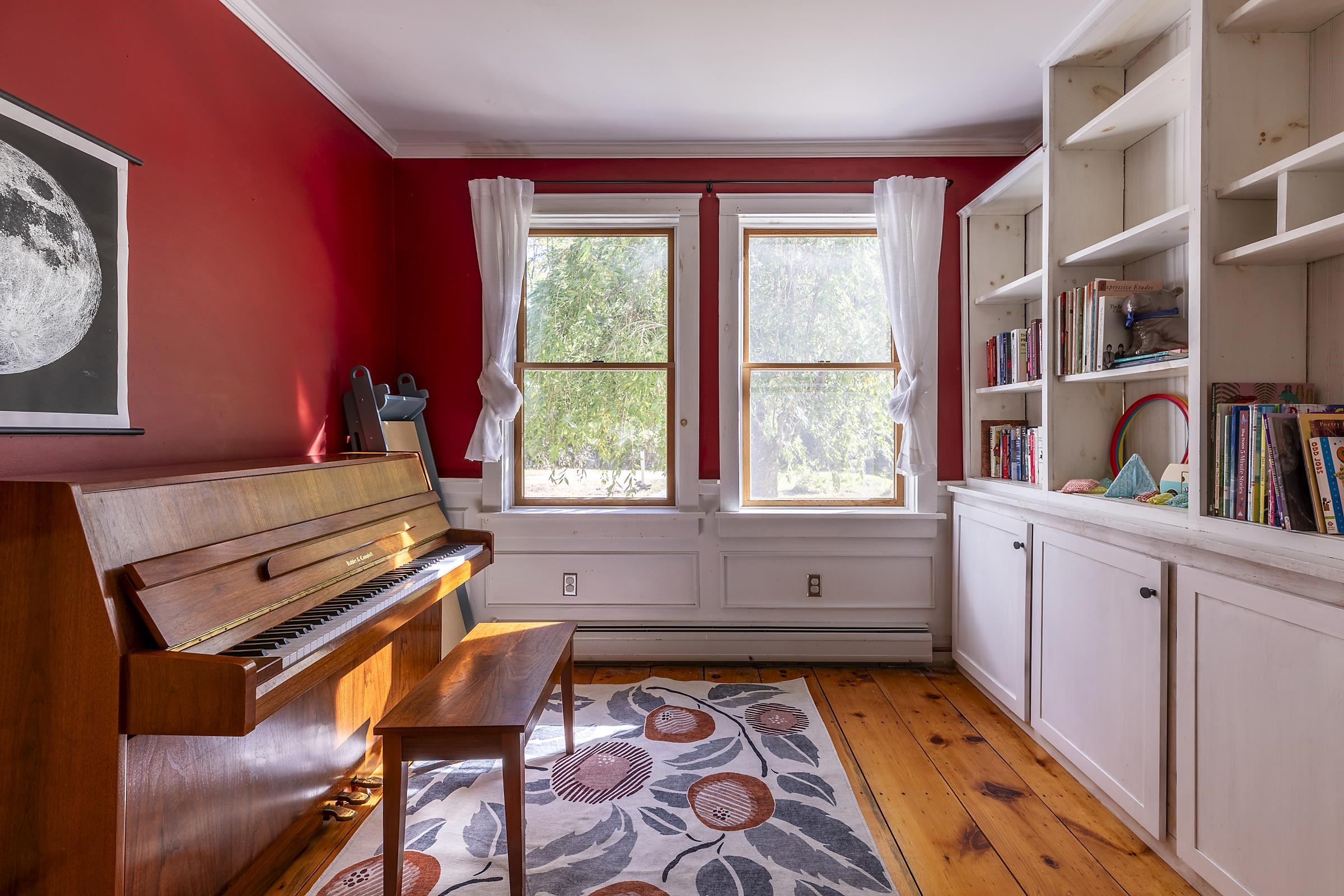 246 Putnam Hill Road Chester, VT 05143 - Photo 14 of 51