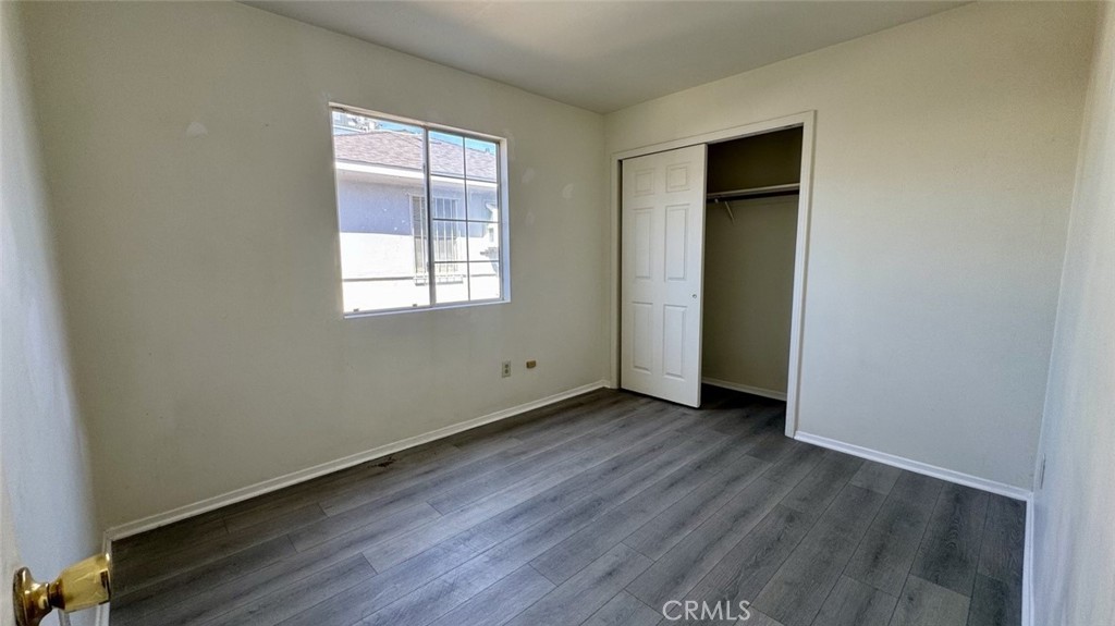 715 Houchin Road Bakersfield, CA 93304 - Photo 7 of 10