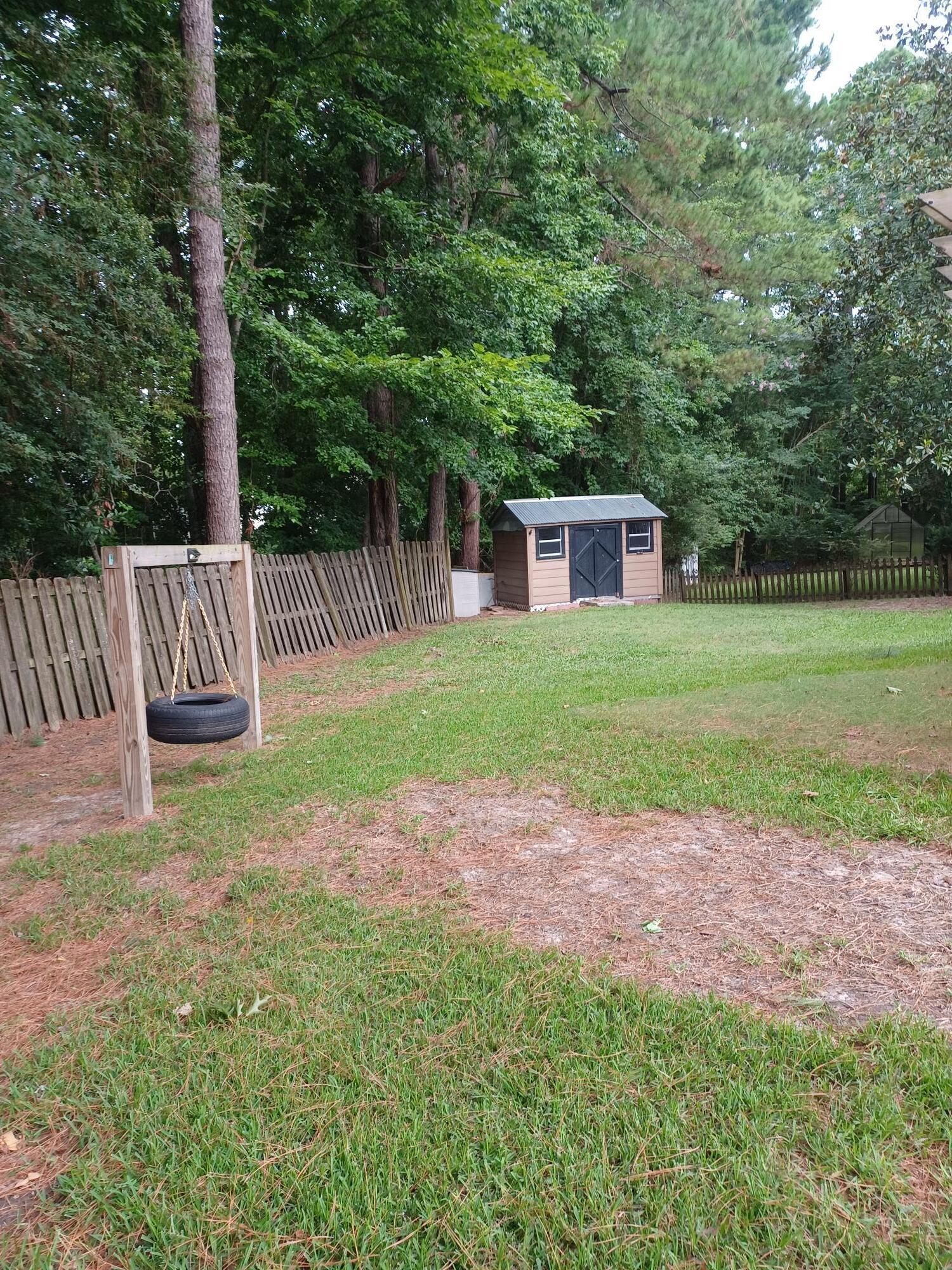 112 Jigsaw Road Summerville, SC 29485 - Photo 5 of 6 1000024401