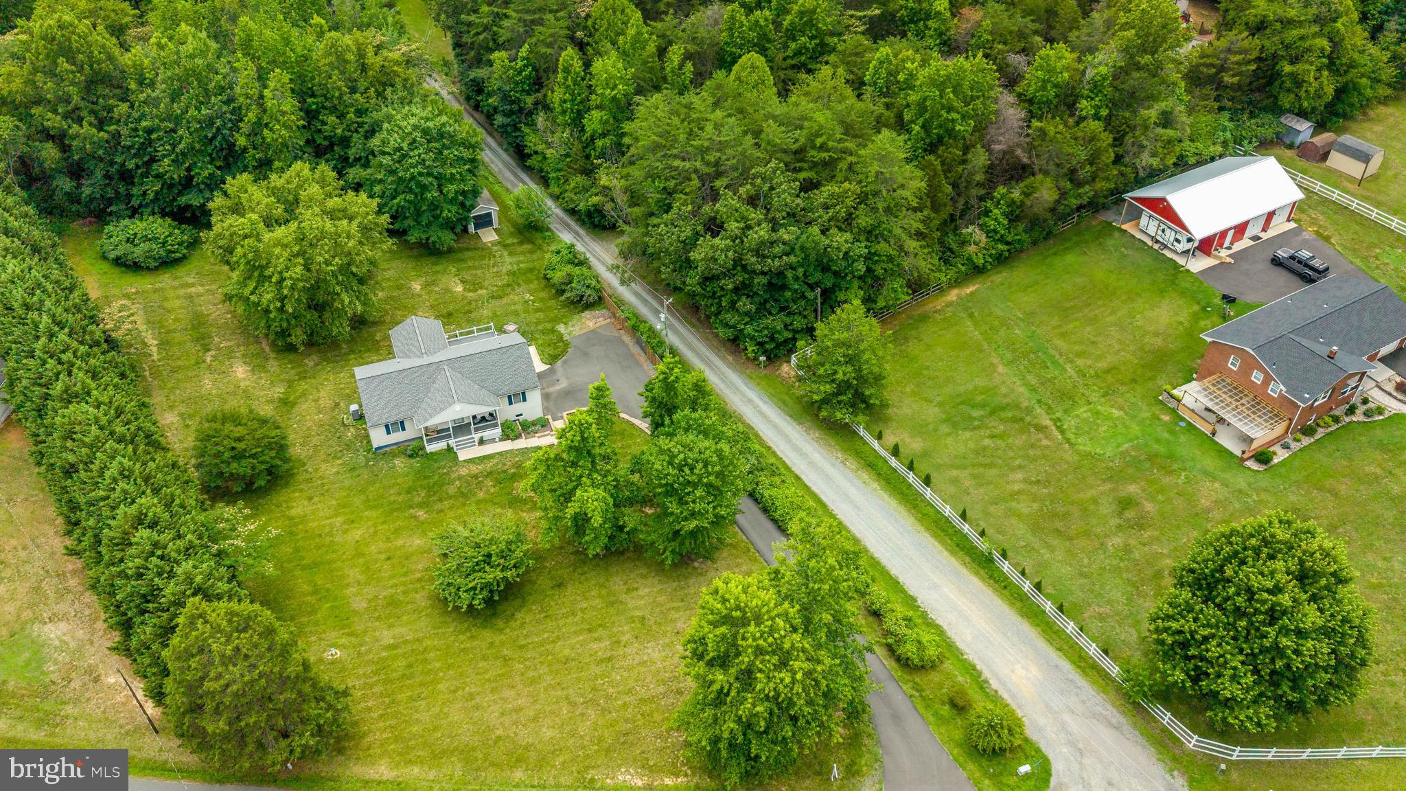 465 Spotted Tavern Road Fredericksburg, VA 22406 - Photo 4 of 38