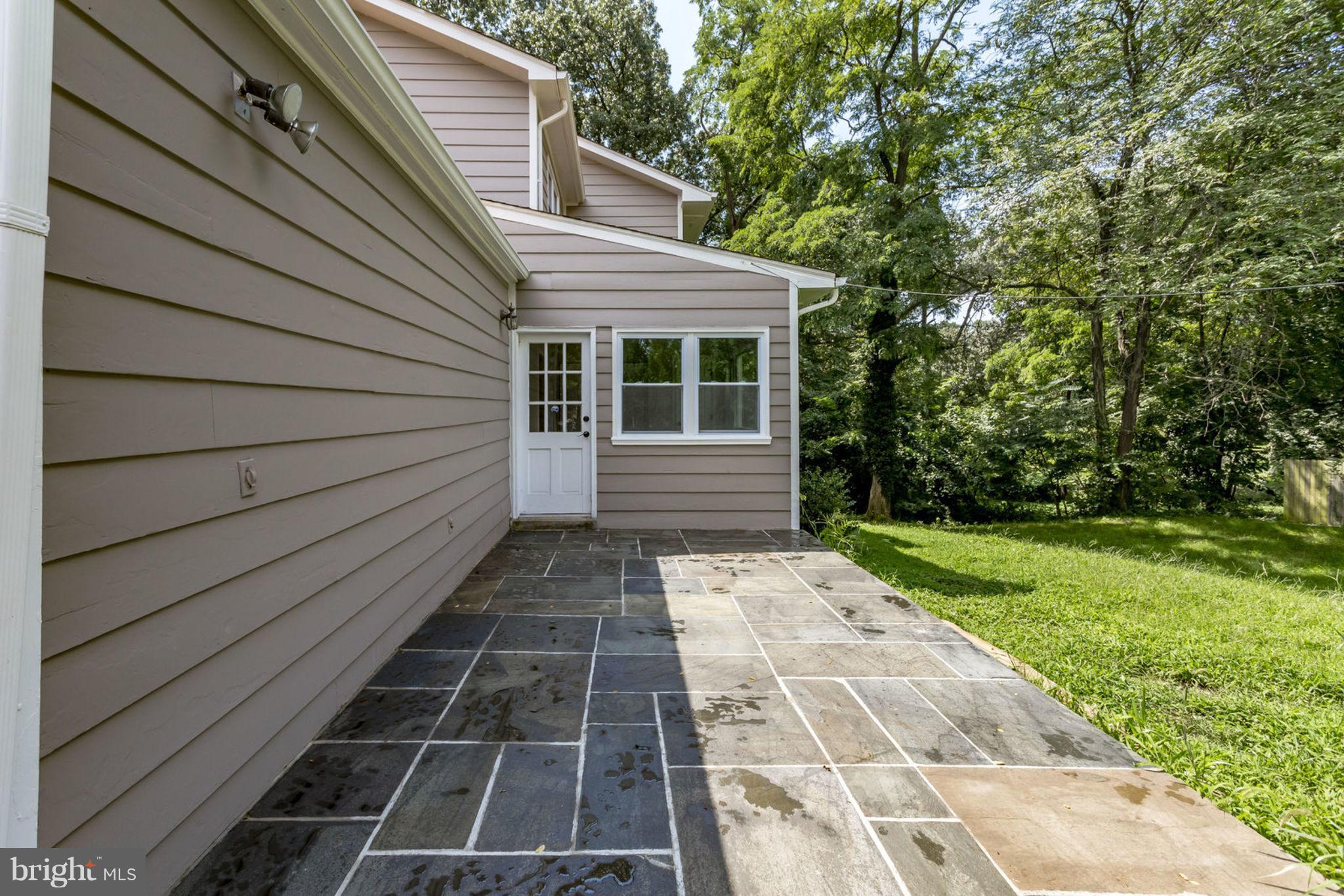 3607 Becherer Road Alexandria, VA 22309 - Photo 3 of 30 Exterior (Rear)