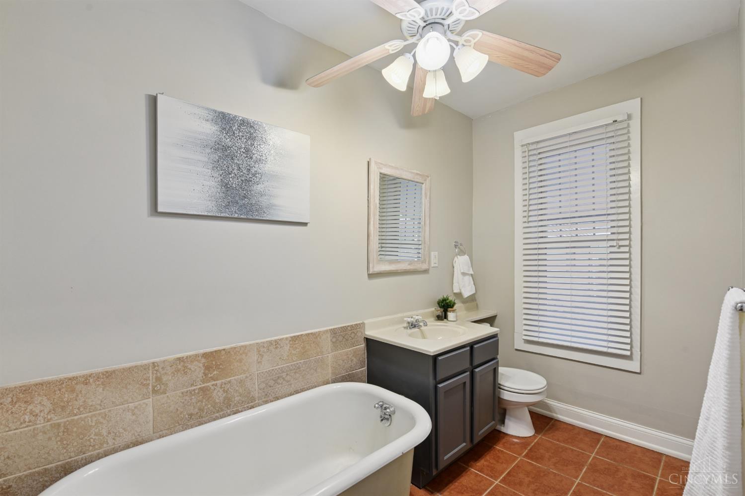 224 Yankee Road Middletown, OH 45044 - Photo 21 of 38 Gallery Image 21