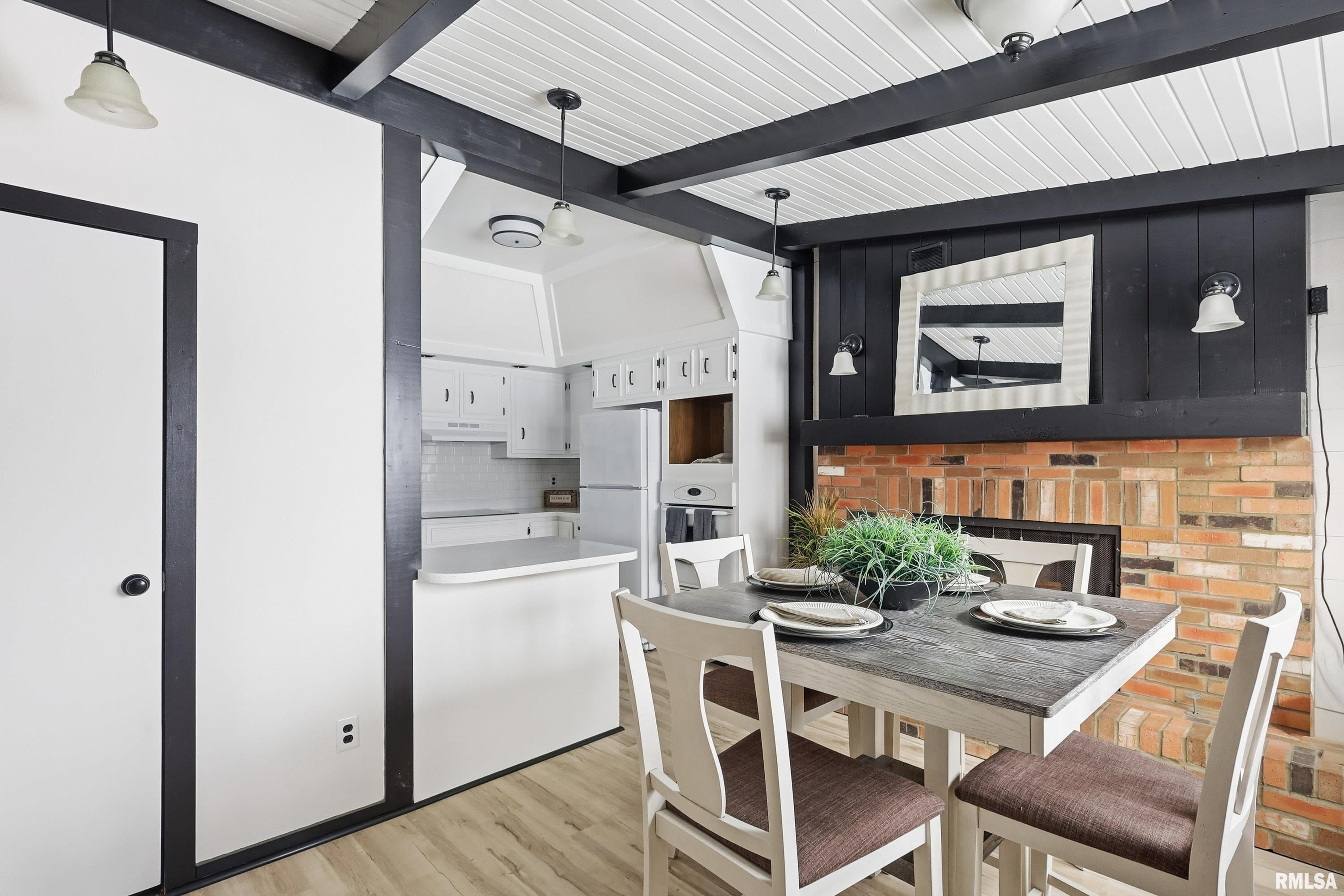 503 West Palace Row Geneseo, IL 61254 - Photo 16 of 41