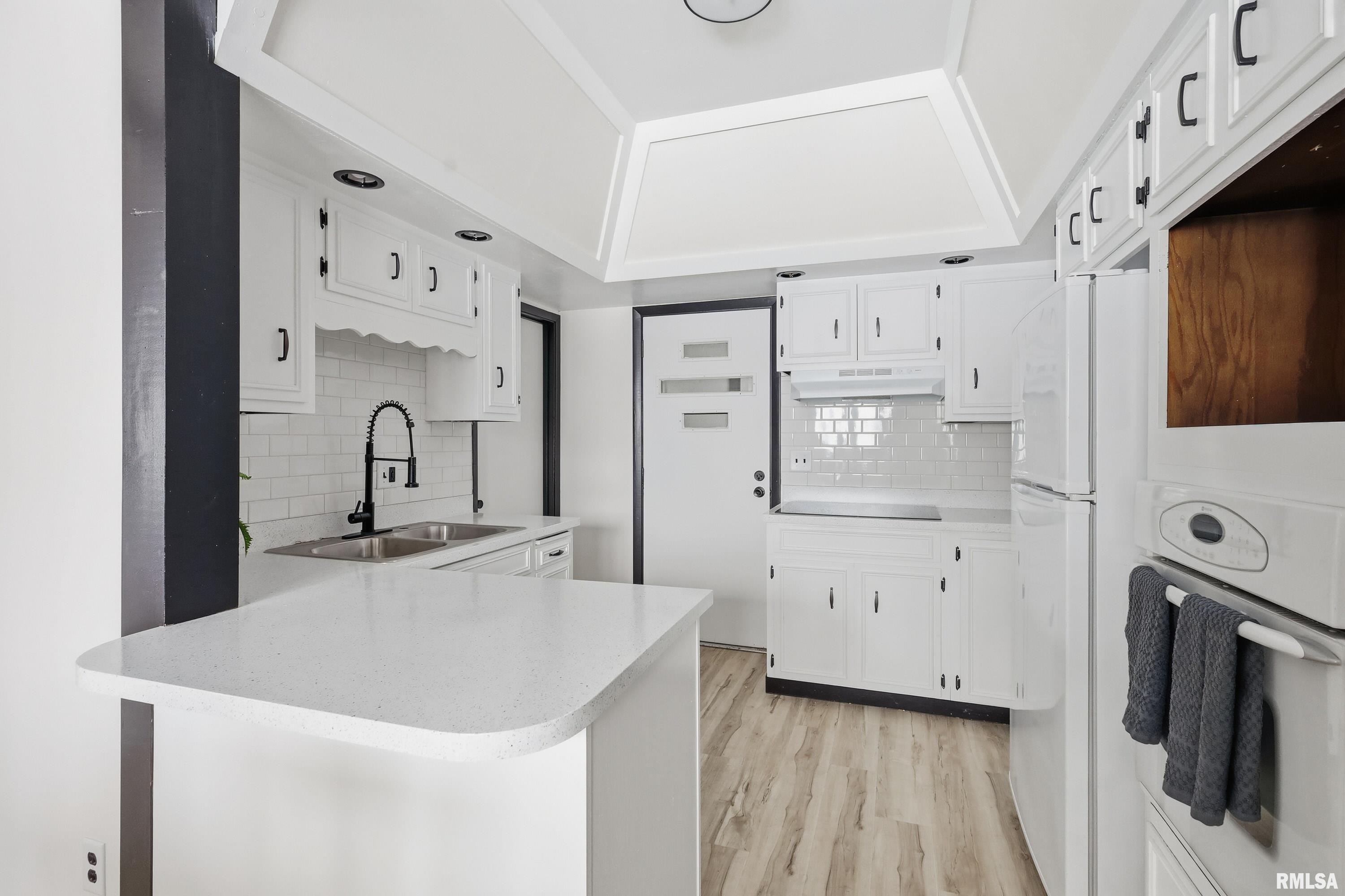 503 West Palace Row Geneseo, IL 61254 - Photo 18 of 41