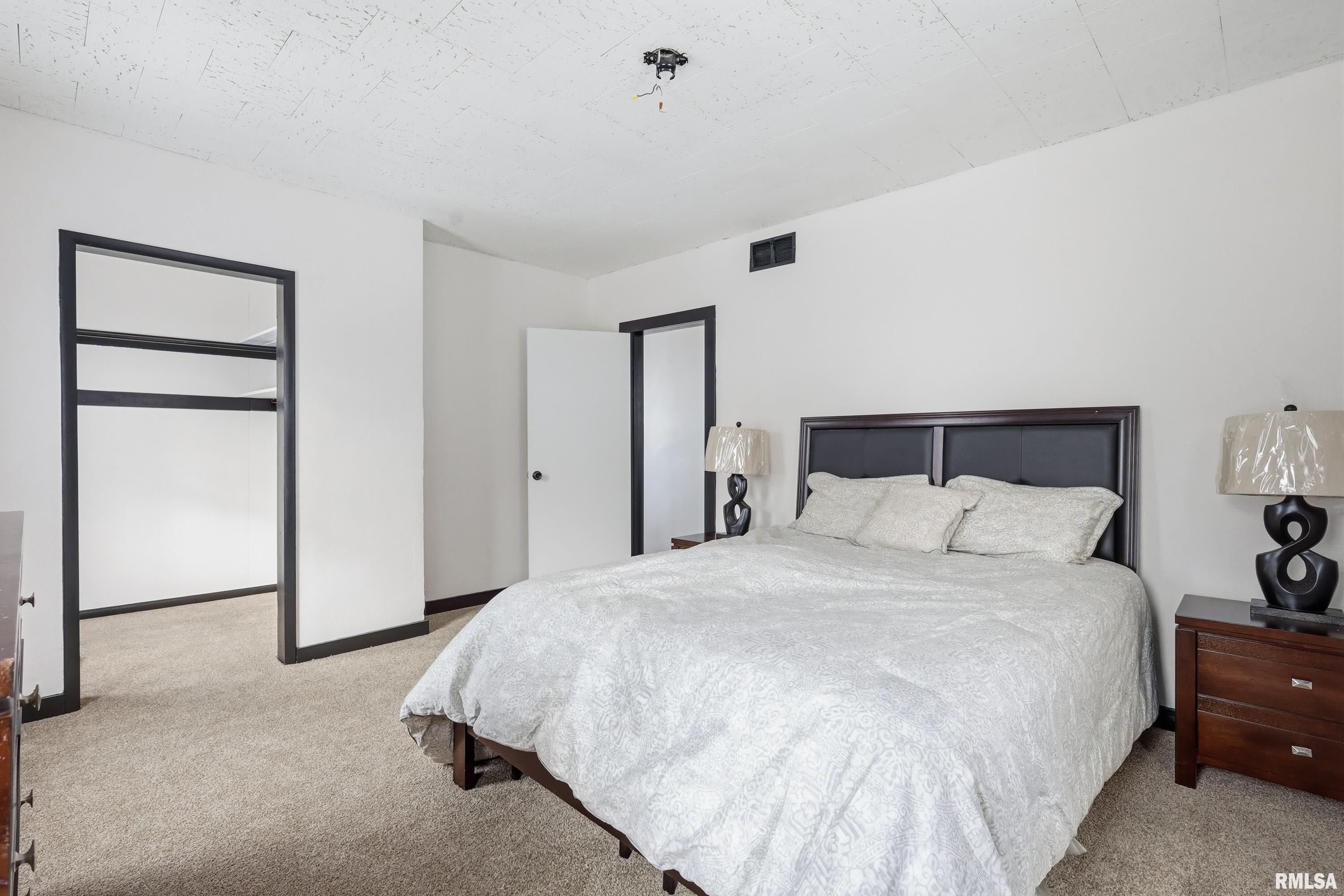 503 West Palace Row Geneseo, IL 61254 - Photo 24 of 41