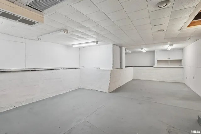 $199,900 | 503 West Palace Row, Geneseo, IL 61254