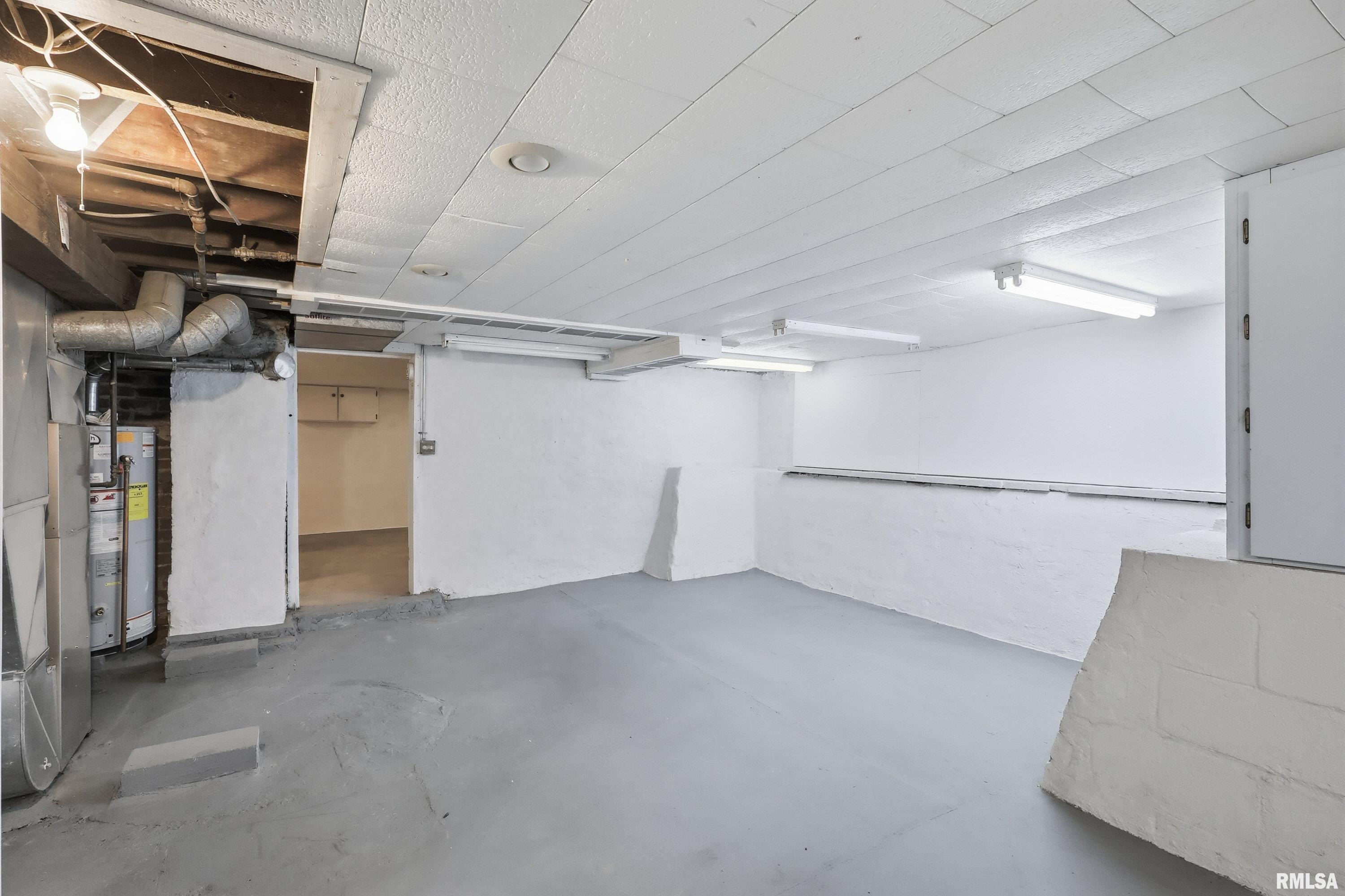 503 West Palace Row Geneseo, IL 61254 - Photo 37 of 41