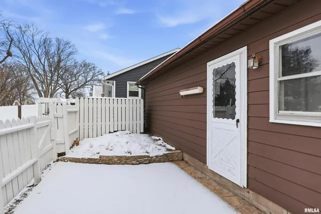 $199,900 | 503 West Palace Row, Geneseo, IL 61254