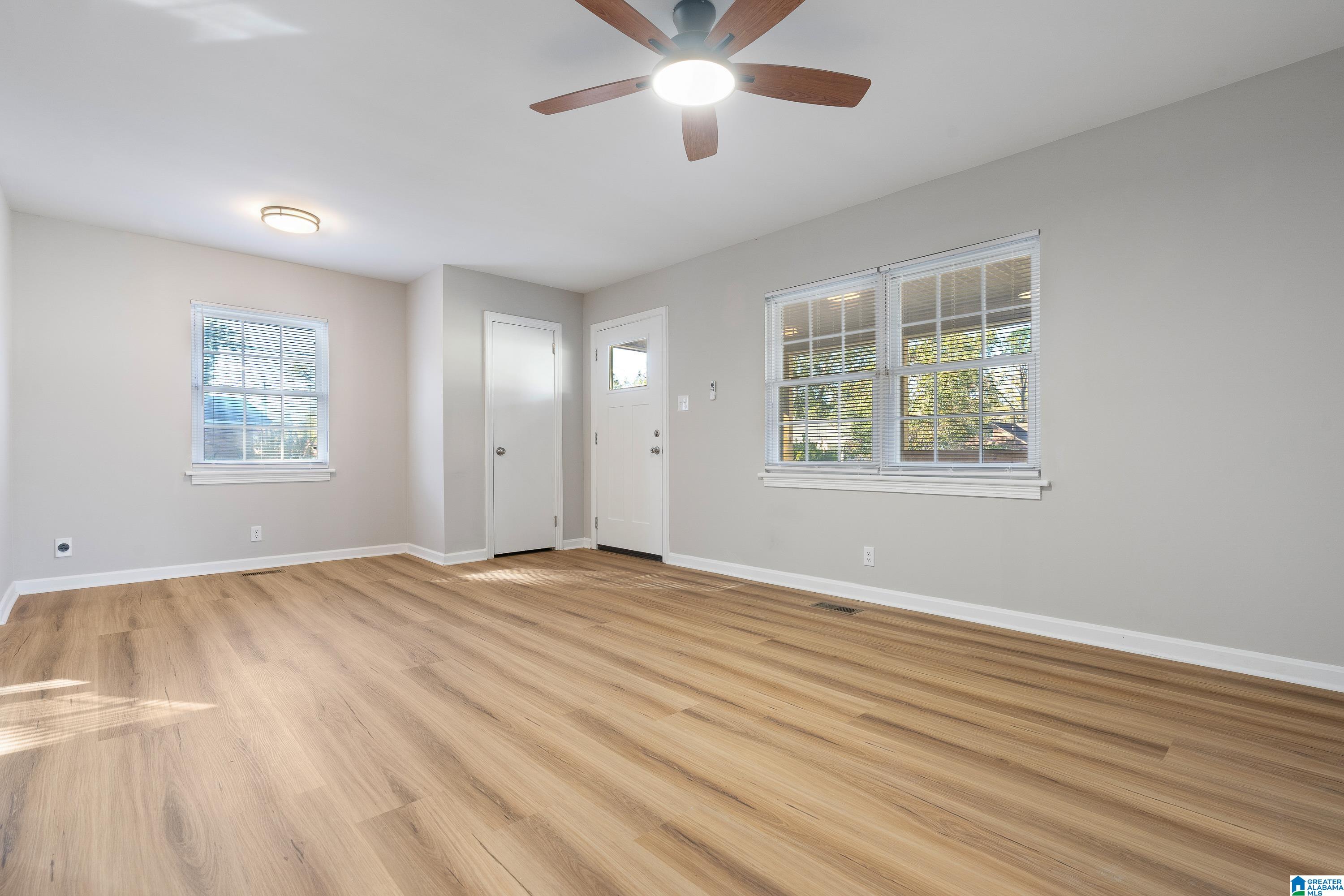 1345 Mims Street Southwest Birmingham, AL 35211 - Photo 8 of 25