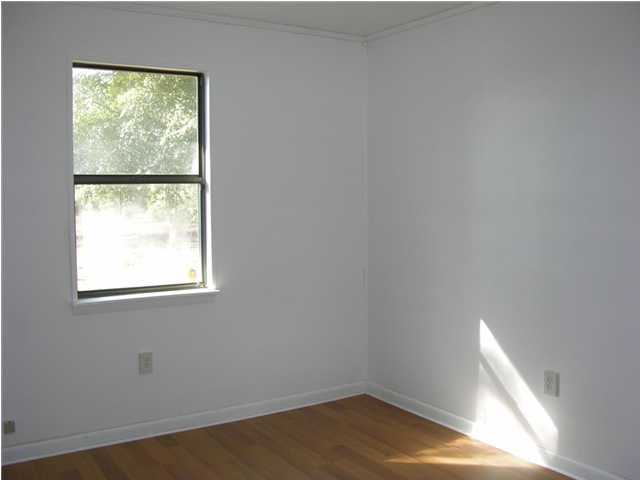 4555 Rainbird Rise Road Crestview, FL 32539 - Photo 10 of 32 an empty room with a window