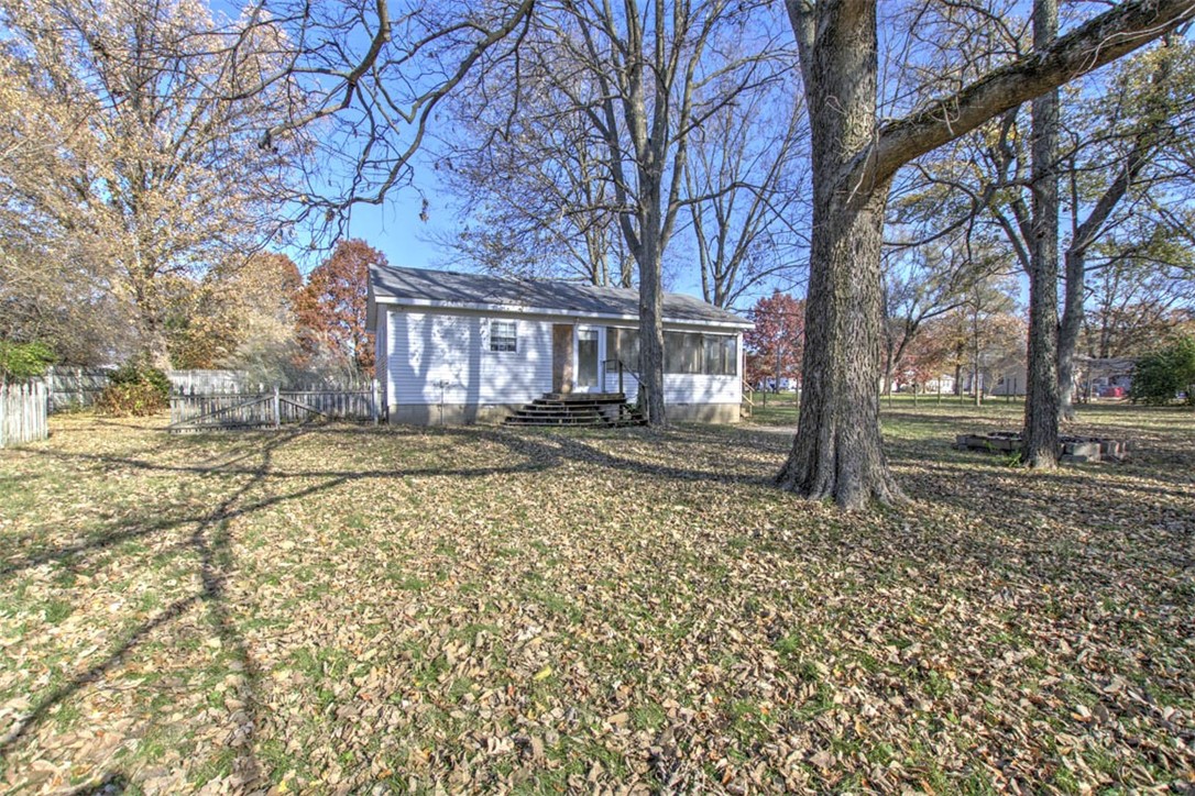 7625 West William Street Decatur, IL 62522 - Photo 23 of 27