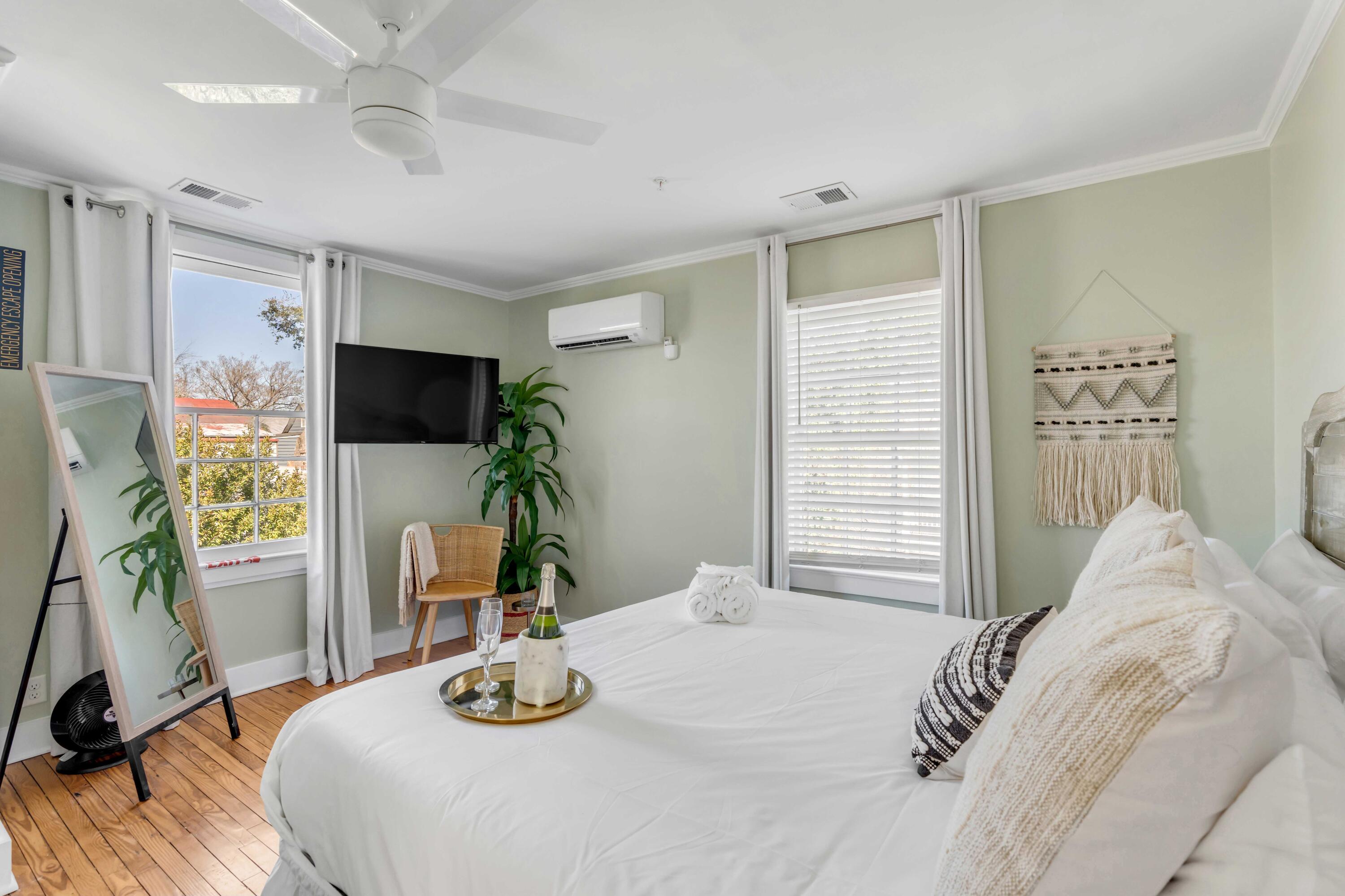 140 Spring Street Charleston, SC 29403 - Photo 24 of 29 DSC03489