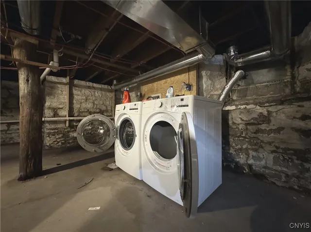 $1,150 | 222 Academy Street, Watertown, NY 13601