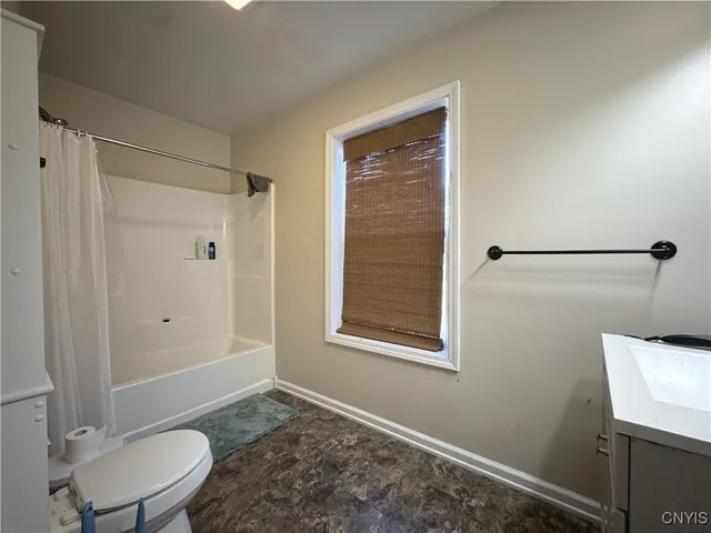 $1,150 | 222 Academy Street, Watertown, NY 13601