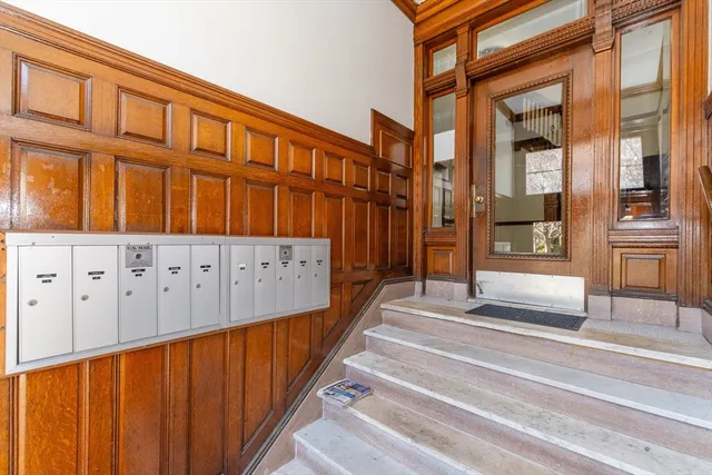 $2,500 | 30 Kilsyth Road, Unit 3, Brookline, MA 02445