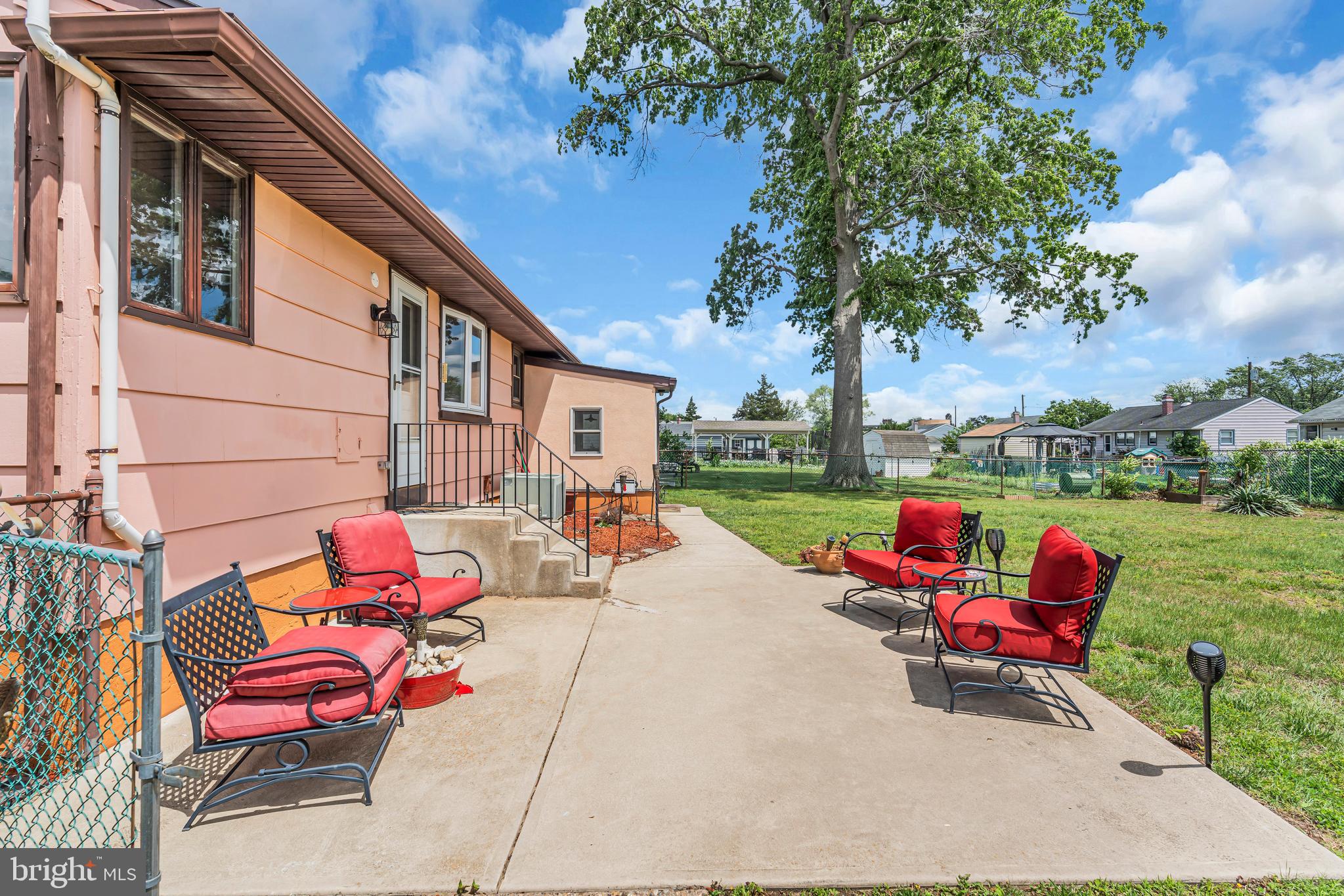 516 River Drive Riverside, NJ 08075 - Photo 74 of 82 an outdoor sitting area with furniture and a backyard