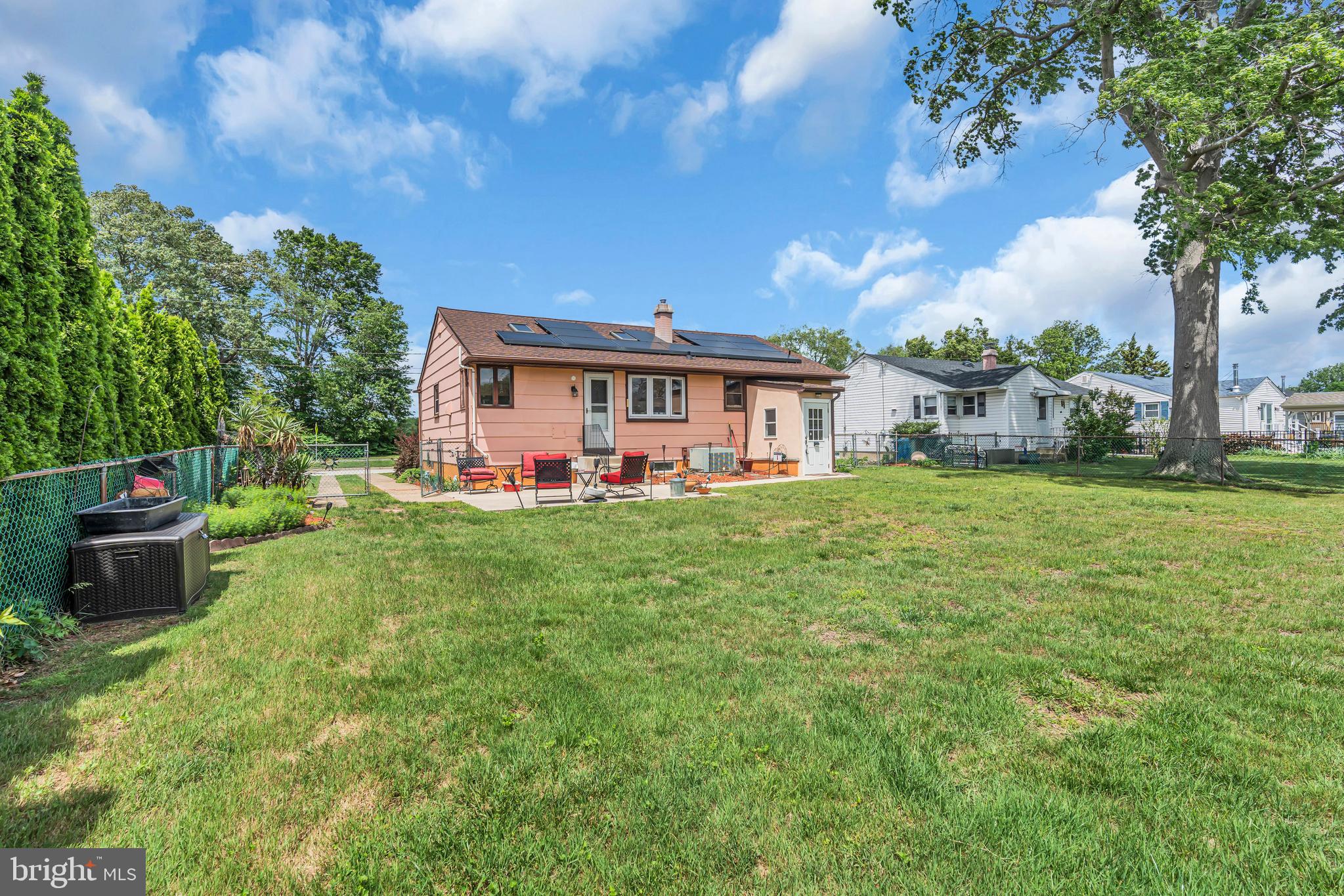 516 River Drive Riverside, NJ 08075 - Photo 75 of 82 a view of a house with a big yard