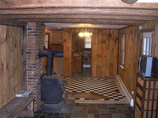 43 Park Road Charlton, MA 01507 - Photo 11 of 26 a view of room with furniture