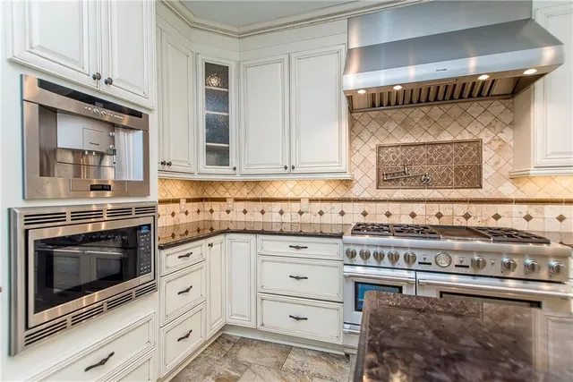 $750,000 | 105 West 13th Avenue, Covington, LA 70433