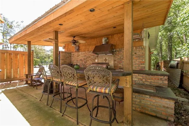 $750,000 | 105 West 13th Avenue, Covington, LA 70433