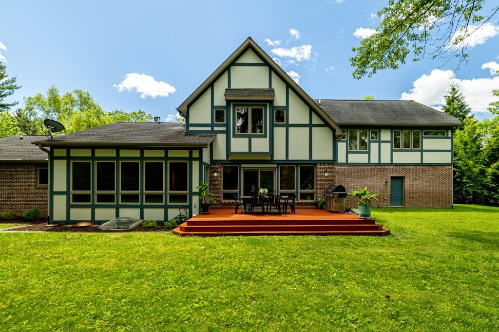 2135 Tuomy Road Ann Arbor, MI 48104 - Photo 3 of 70