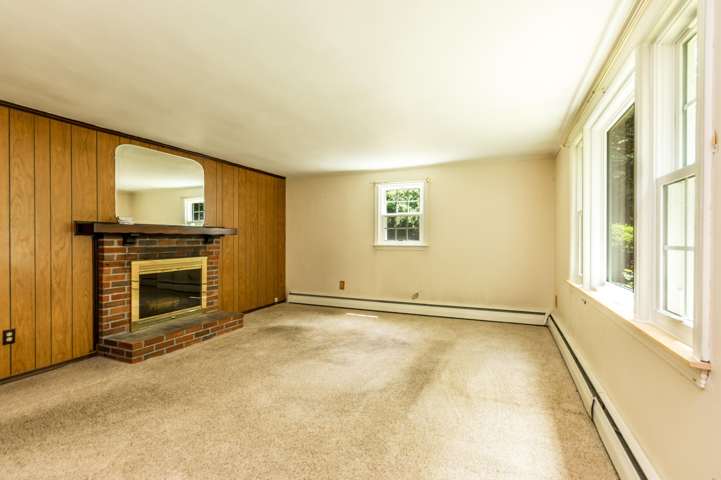 3 Yacht Club Road Centerville, MA 02632 - Photo 6 of 38 Living rm