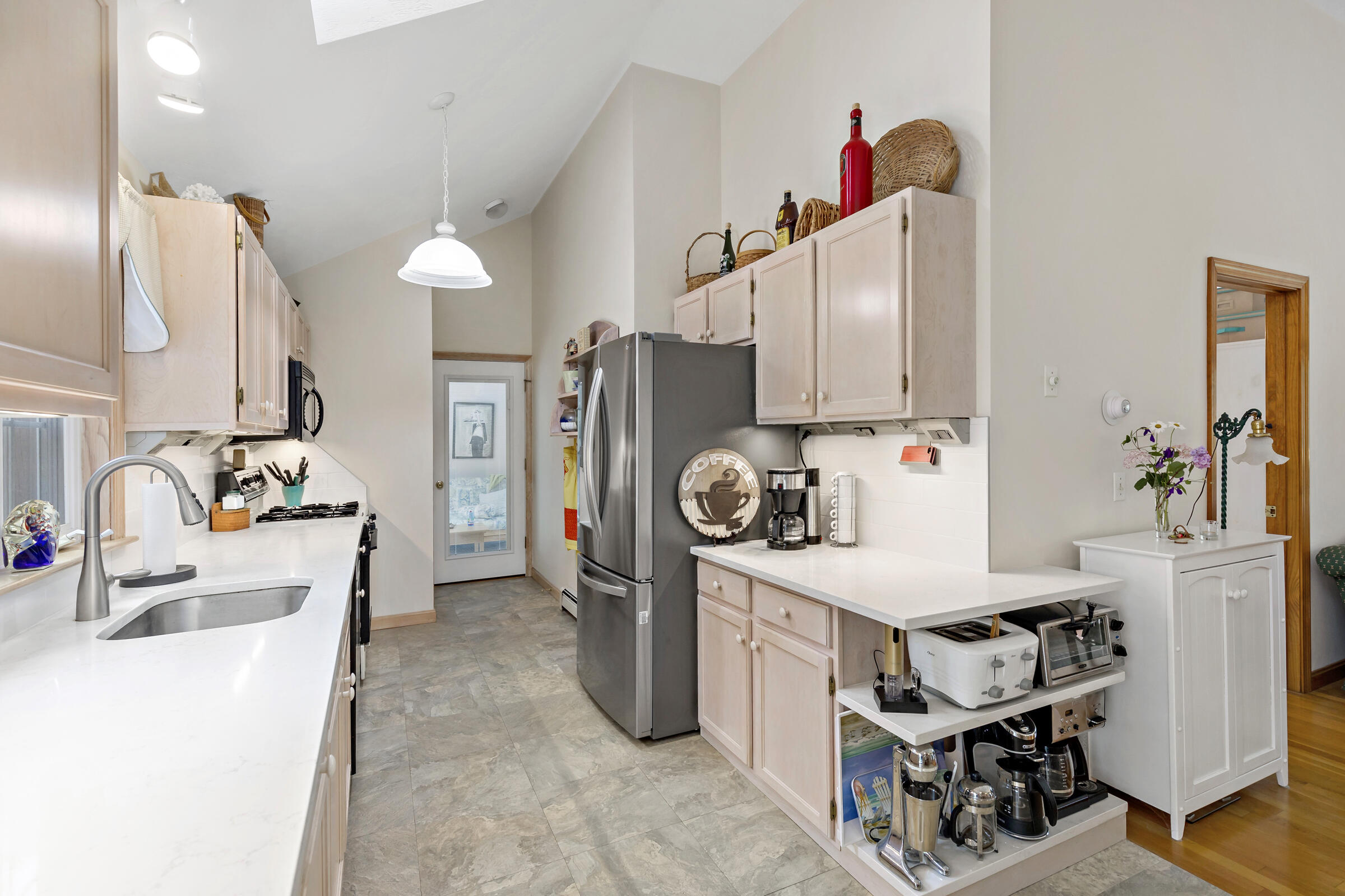75 Whitney Road Eastham, MA 02642 - Photo 10 of 42 24