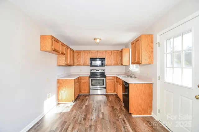 $335,000 | 691 Connolly Road, York, SC 29745