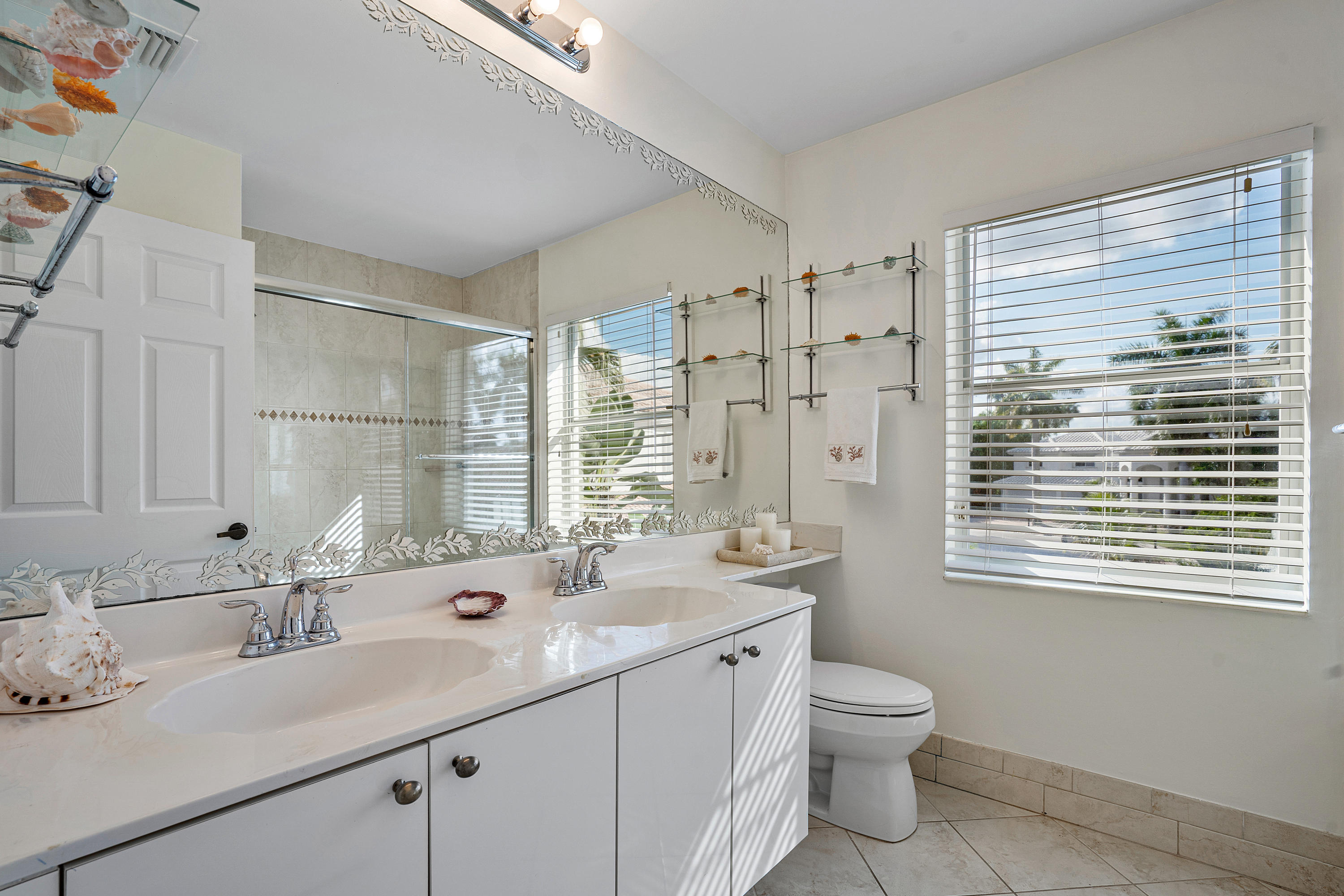 10587 East Key Drive Boca Raton, FL 33498 - Photo 22 of 48 21