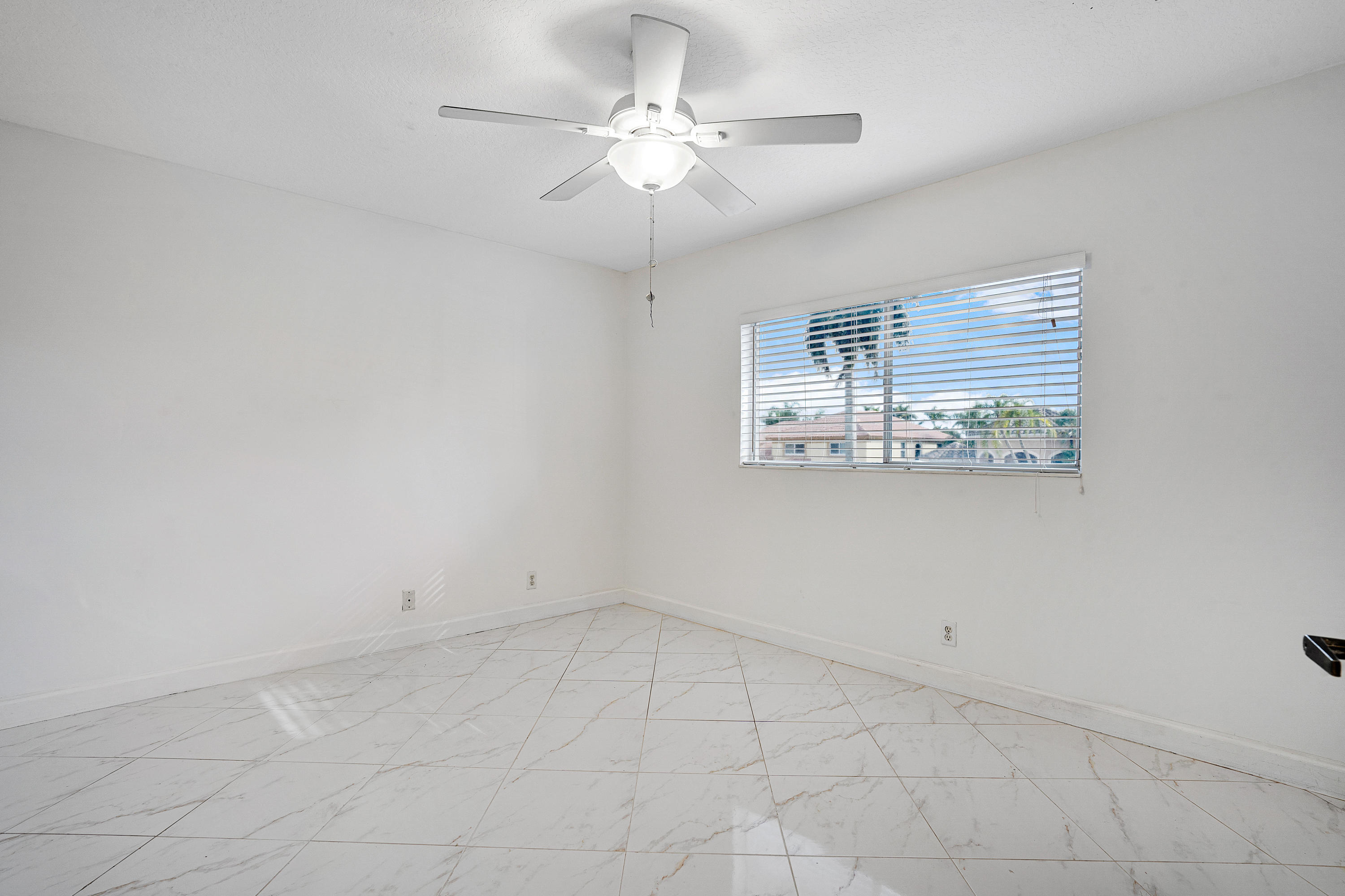 10587 East Key Drive Boca Raton, FL 33498 - Photo 23 of 48 22
