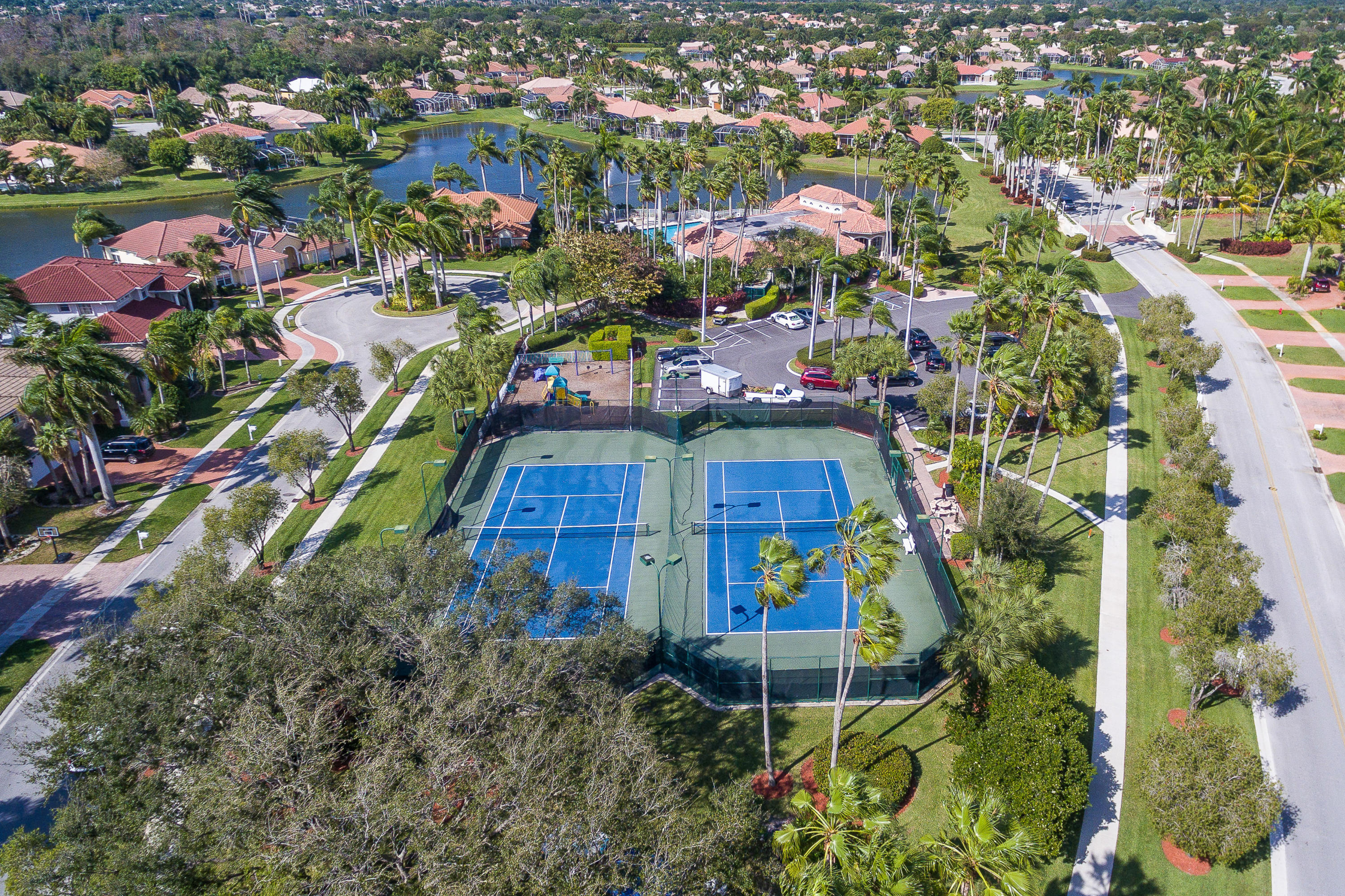 10587 East Key Drive Boca Raton, FL 33498 - Photo 37 of 48 36
