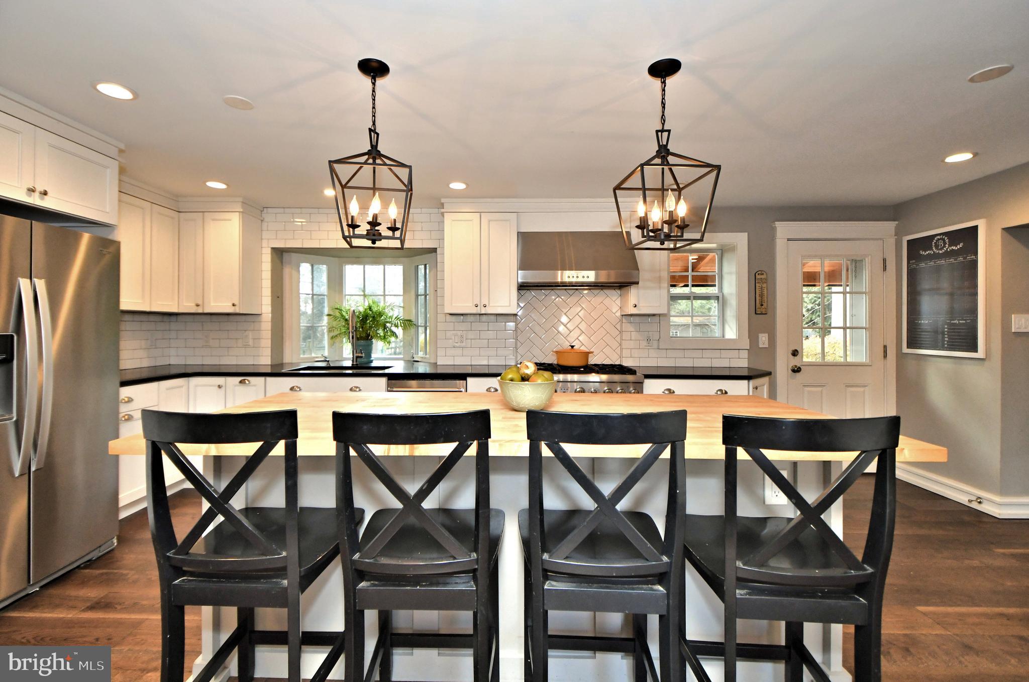 2002 Hilltop Road Flourtown, PA 19031 - Photo 10 of 64 Eat-in kitchen
