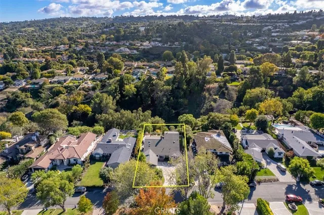 $2,325,000 | 54 Ranchview Road, Rolling Hills Estates, CA 90274