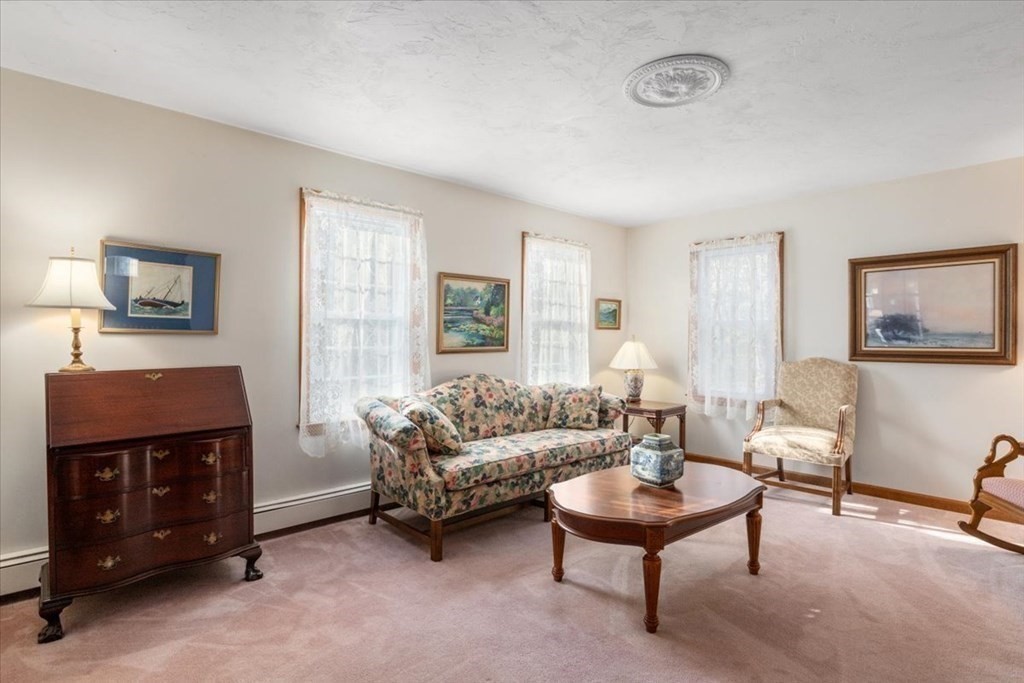 6 Beechwood Road Bellingham, MA 02019 - Photo 12 of 33 Gallery Image 12