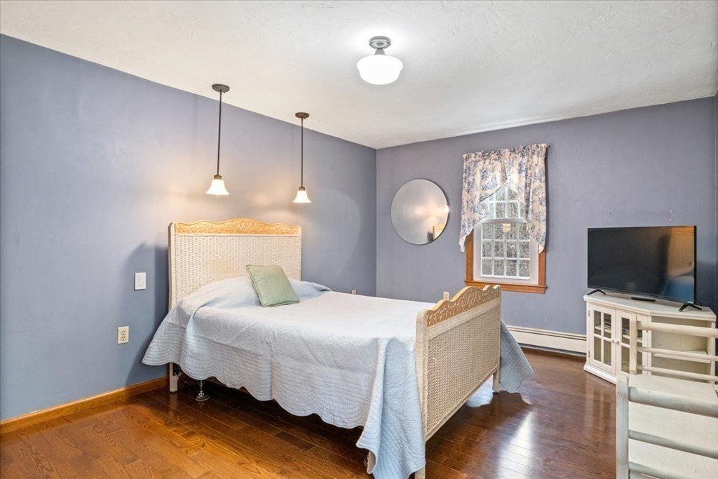 6 Beechwood Road Bellingham, MA 02019 - Photo 20 of 33 Gallery Image 20