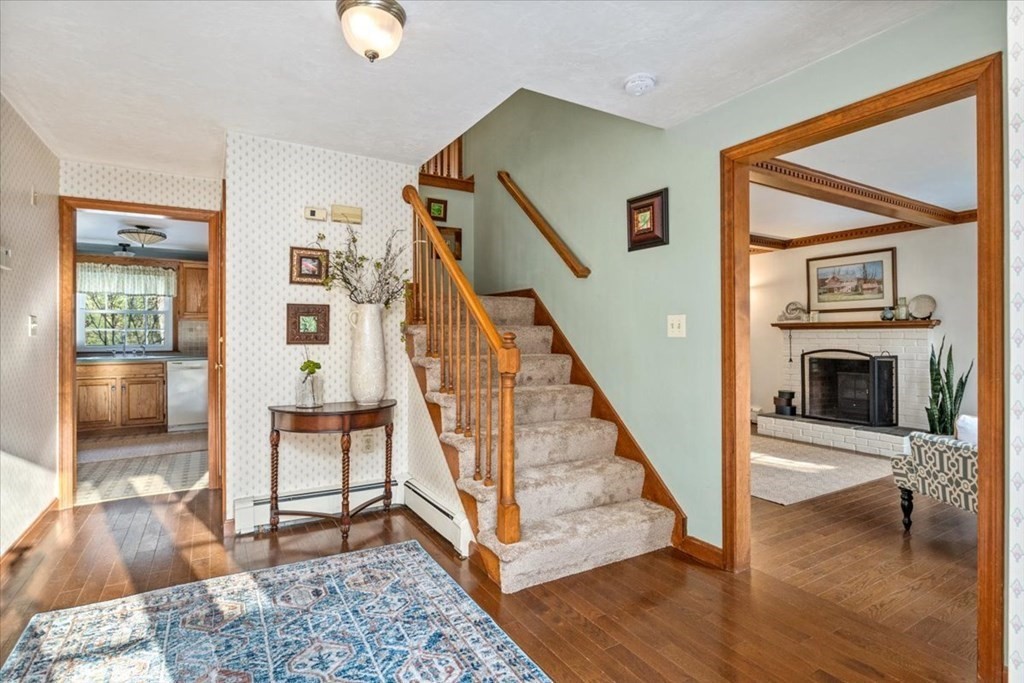 6 Beechwood Road Bellingham, MA 02019 - Photo 3 of 33 Gallery Image 3