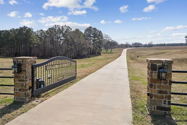 $1,625,000 | 2828 East State Highway 154, Quitman, TX 75783