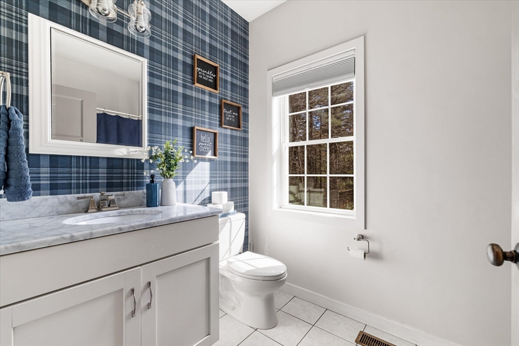 148 R Old Webster Road Oxford, MA 01540 - Photo 20 of 42 Gallery Image 20