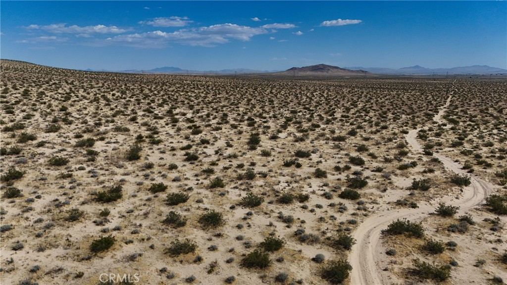 736 Fossil Bed Road Hinkley, CA 92347 - Photo 11 of 11 a view of a large building