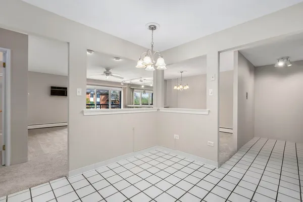 $225,000 | 4250 Saratoga Avenue, Unit L214, Downers Grove, IL 60515