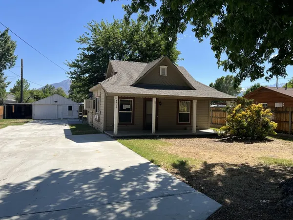 $499,000 | 2432 West Street, Bishop, CA 93514