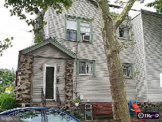 24 Oakley Road Upper Darby, PA 19082 - Photo 1 of 1