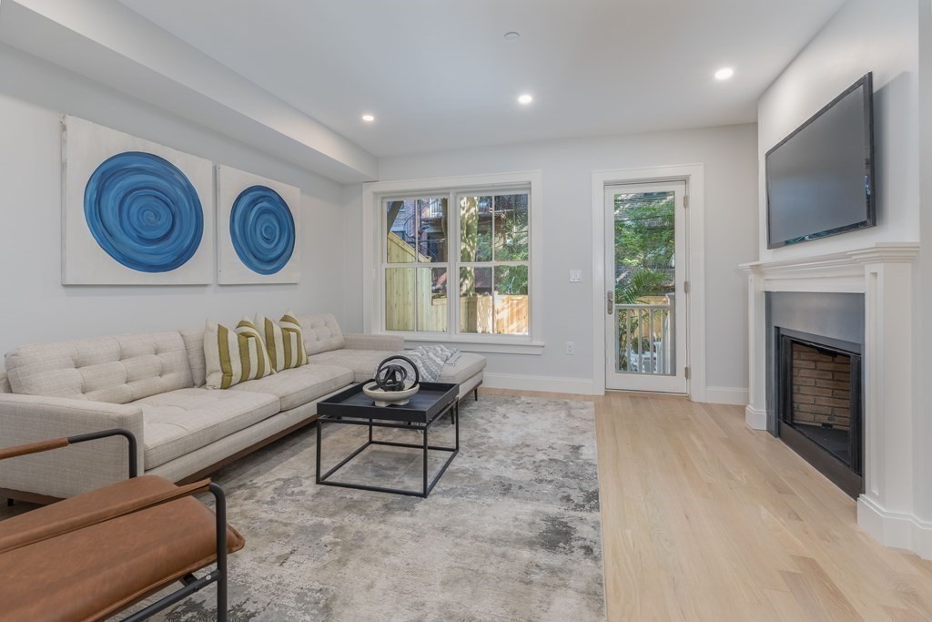 39 Appleton Street Boston, MA 02116 - Photo 12 of 38