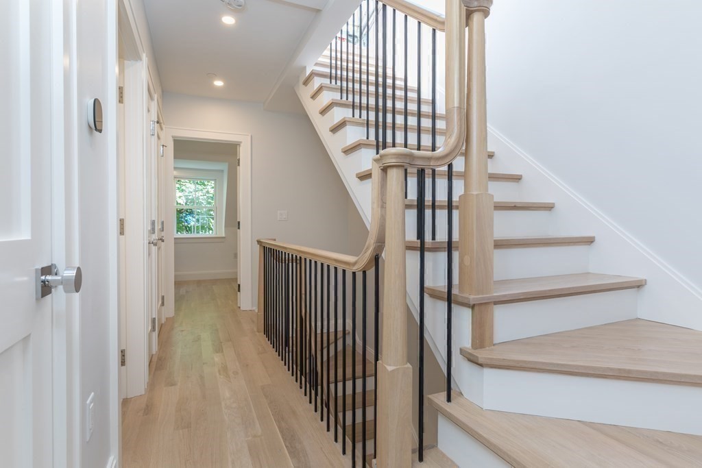 39 Appleton Street Boston, MA 02116 - Photo 29 of 38