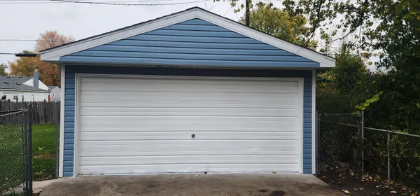 $199,900 | 429 South Harris Road, Ypsilanti, MI 48198