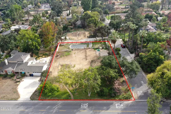 $1,350,000 | 1808 East Altadena Drive, Altadena, CA 91001