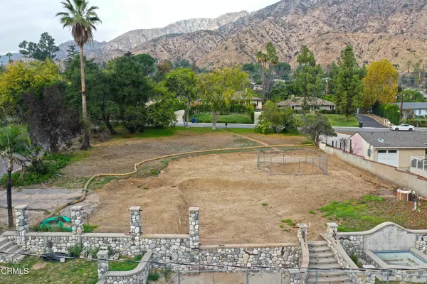 $1,350,000 | 1808 East Altadena Drive, Altadena, CA 91001