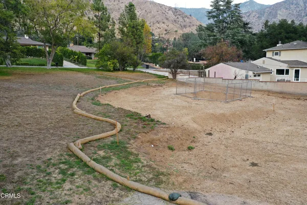 $1,350,000 | 1808 East Altadena Drive, Altadena, CA 91001